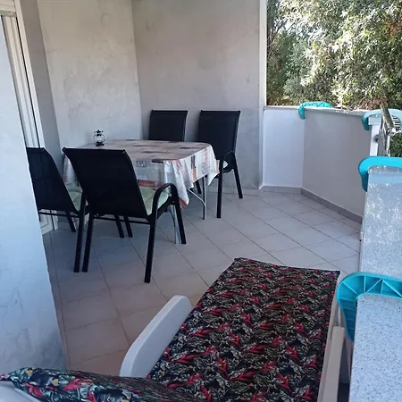 Apartmani Gaga * Bibinje